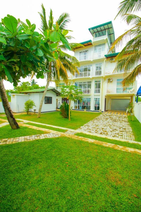Onaro Beach View 马特勒 外观 照片